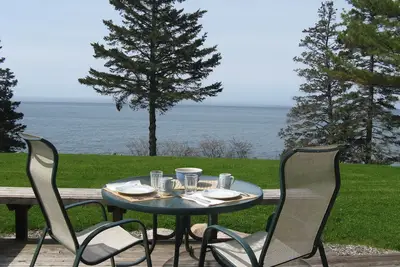 Image de Pinelodge Cottage Waterfront / West Tremont sur l'île Mount Desert / Acadie