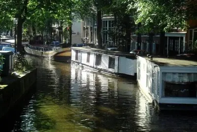 Image de Péniche dans le vieux centre