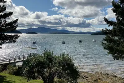 Image de Chalet en bois rond confortable avec vue sur le parc national d'Acadia