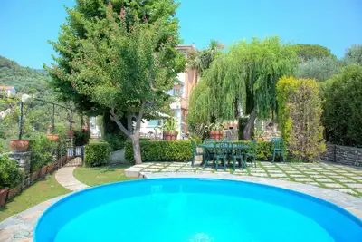 Image de Maison du soleil - bel appartement pour 5 personnes, avec jardin et piscine