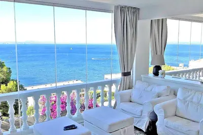 Image de Appartament coupe souffle vue mer 5m plage avec deux terrasses - Casa ArteVida