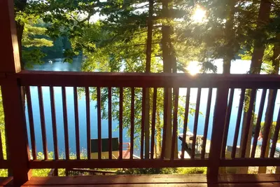 Image de Magical Lakefront Accueil sur Forest Lake