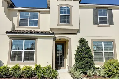 Image de Lake Palm - Lotissement de ville accueillant près de Disney à Solara Resort