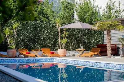 Image de 4 Chambres Piscine privée Villa 100m de la mer