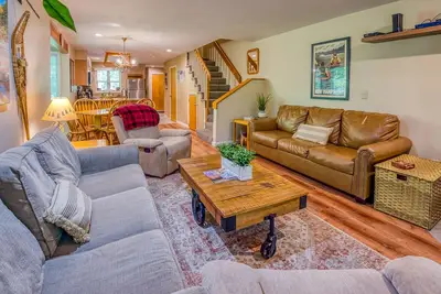 Image de 3 Bedroom Condo dans Nordic Village / Nordic Wilderness - 1 mile de Storyland,