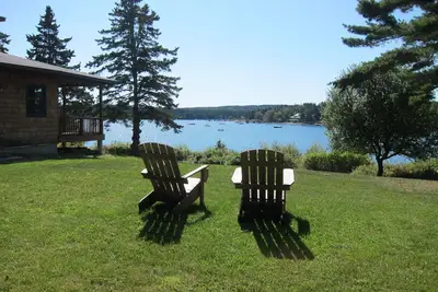 Image de Oceanfront Cottage w / Dock & Amarrage - distance de marche de l'Acadie