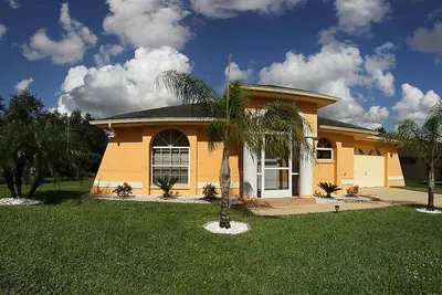 Image de Villa Hamilton-Belle villa avec piscine, nouveau propriétaire appartenant à la direction