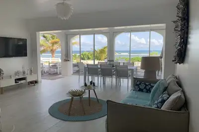 Image de Villa corail blanc, 6 pers, les pieds dans le sable