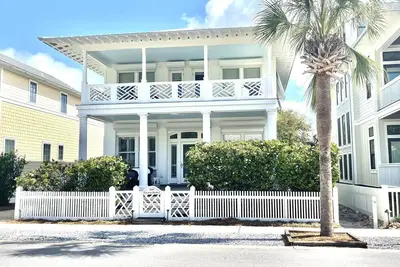 Image de Picture Perfect - Pas à la plage - Designer attention aux détails - Carillon Beach