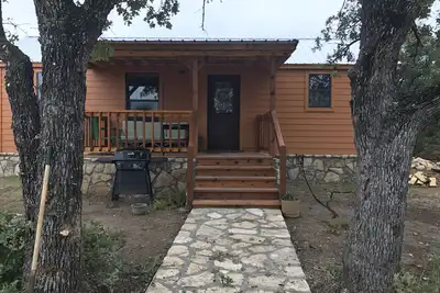 Image de Cabane avec vue sur la vallée à la retraite de la maison Brazos