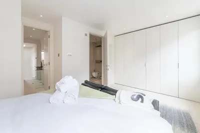 Image de Penthouse de 2 chambres à Fitzrovia avec terrasse sur le toit