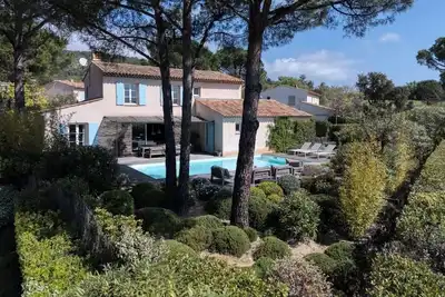 Image de Villa grand standing avec piscine privative -à 10 mn de St Tropez