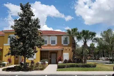 Image de Meriggiare Parfait pour vos vacances Disney! Wi-Fi gratuit et télévision par câble dans toutes les chambres