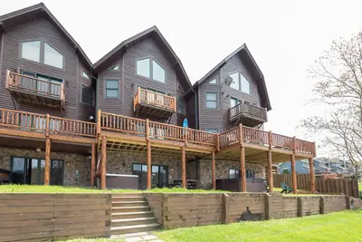 Image de Cedar Shores Villa n ° 2 - Animaux acceptés, lotissement Lake Access à Central Deep Creek Lake