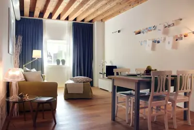 Image de Appartement Moderne De Mazzoni 15 Par La Gare De Venise