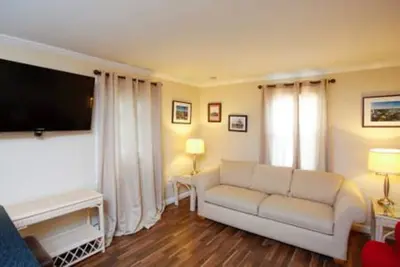 Image de «Athènes d'Amérique», Annapolis Apartment One B