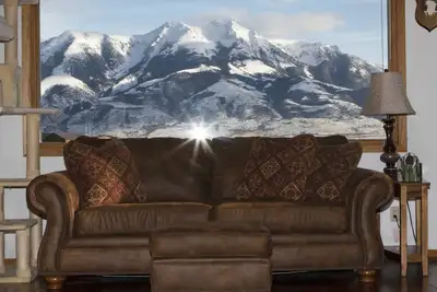 Image de Monarch Garden Inn Penthouse Apt 180 °, vue, climatisation, Wi-Fi, jacuzzi, Yellowstone