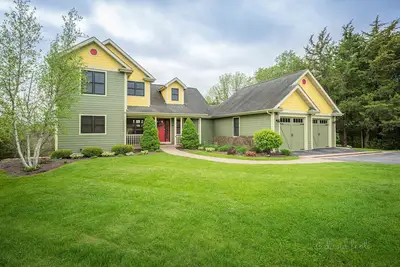 Image de Profitez du luxe, du bonheur à Coyote Cove, bain à remous, foyer, 3 terrasses, WiFi, table de billard