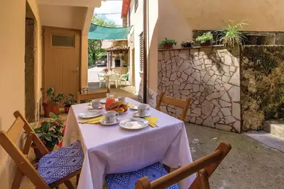 Image de Bel appartement à Bregi avec WiFi