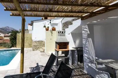 Image de Casa-Molino: Piscine émeraude. Idéal pour les familles. Belle terrasse. Vues.
