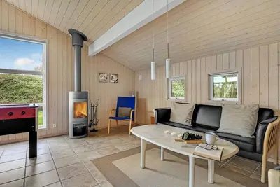 Image de Belle maison à Hovborg avec cuisine