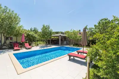 Image de Belle maison de 2 chambres à Pula