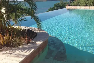 Image de La Maison Longue - Luxueuse villa face à l'océan avec une vue imprenable