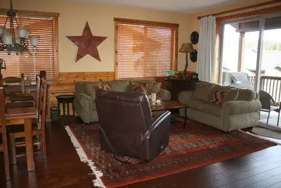 Image de Proche de Squaw, Alpine, Northstar avec tard dimanche Départ en hiver