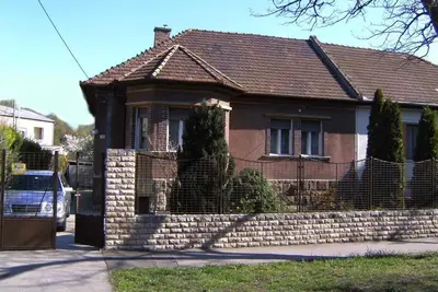 Image de Maison de vacances avec jardin dans un excellent emplacement et civile Chrame