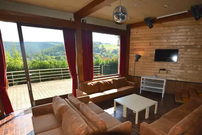 Image de Maison de vacances équipée d'un jacuzzi à Trooz