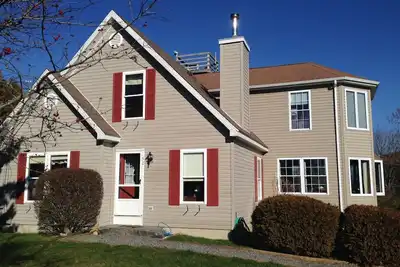 Image de 4 Bed Short Walk à South Shore Beach peut accueillir jusqu'à 8 personnes