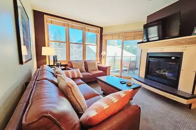 Image de River Run Condo, 200 mètres de la télécabine, vue sur les pentes, garage chauffé, WiFi gratuit