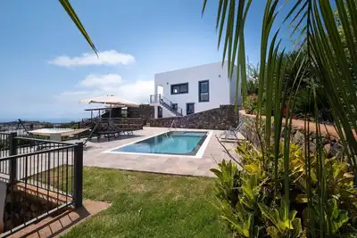 Image de Villa La Graja by Huskalia | private pool