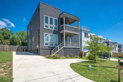 Image de ★ Centre-ville de Nashville, vue sur le toit, immense maison! ! ★