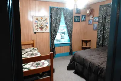 Image de Lake Sam Rayburn, Pa Pa's, , Tout séjour de 7 nuits est de 500. 00 $