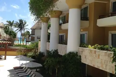 Image de # Condo de luxe 1br avec la meilleure piscine à débordement de la ville offrant un incroyable océan vi