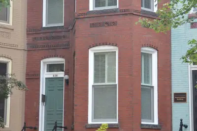 Image de Fabulous 1890 Victorian on Capitol Hill, 100 steps to metro