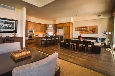 Image de Rêve de skieur | Bains à remous + Accès au bord de la piste + Navette de ski à proximité