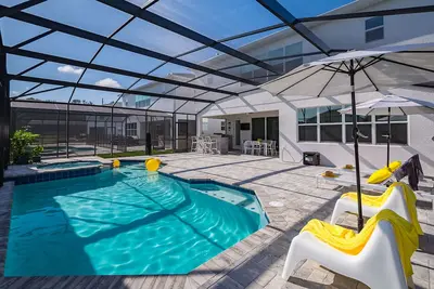 Image de Maison moderne 6 Ensuites près de Disney