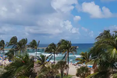 Image de En bord de mer! Direct Ocean! aussi proche que vous pouvez obtenir pour Dfb Pier!