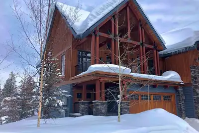 Image de Kicking Horse Luxury - Ski-in / out vrai côté de la pente - 10 couchages