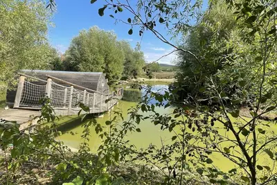 Cabane flottante Grenouilles avec spa privatif