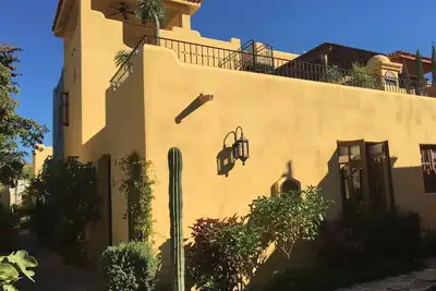 Image de Villa joliment décorée à quelques pas de la plage et du parcours de golf de Loreto Bay.