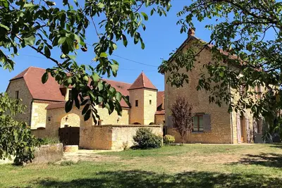Image de Gîte de Charme \"Les pierres de Tiphaine\" à Montignac-Lascaux
