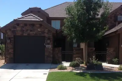 Image de Quelle belle retraite pour le printemps et l'été. Beaucoup de choses à faire et à voir.