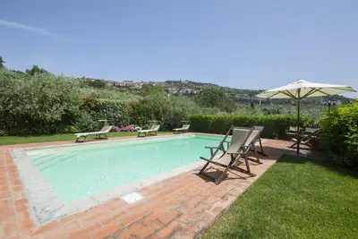 Image de Maison de vacances privée avec piscine privée, Wifi, climatisation, Tv, terrasse, vue panoramique