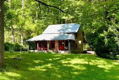 Image de Cabine de Lissie Wright, Est 1895. Scenic Creek, 7, 5 acres, 15 min à Downtwn Avl