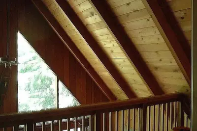 Image de All-cabane en bois Sierra dans le Proche-Arnold / Bear Valley Woods