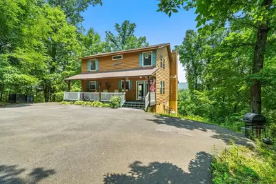 Image de Cabine de Tiffany Ridge; 2-7 invités; 3 chambres, WiFi; 1. 5 miles de Dollywood!