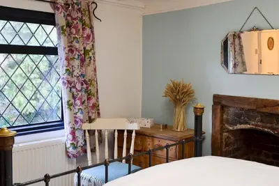 Image de Cozy Point Cottage, Ticehurst, East Sussex 2 chambres doubles